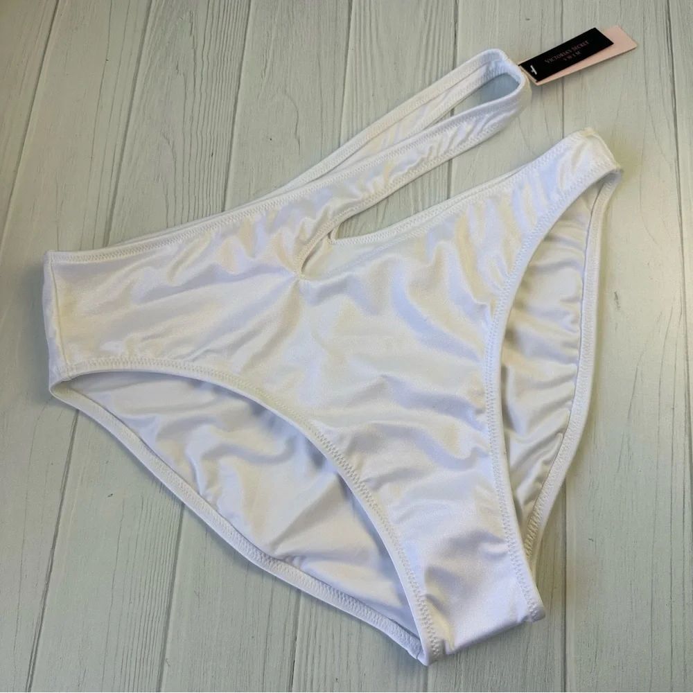NWT Victoria's Secret Archives Sexy Cut-Out Brazilian Bikini Bottom Sz M